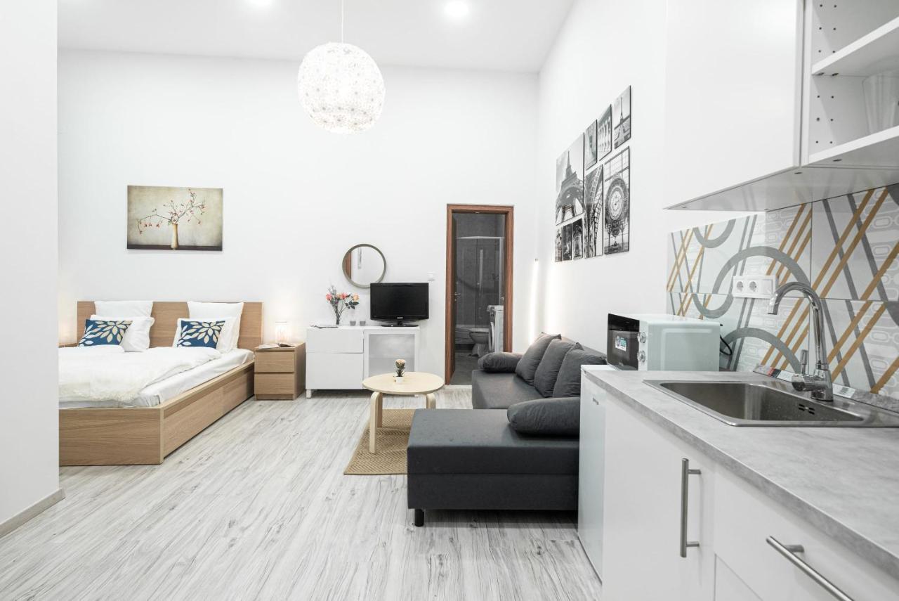 City Center Quiet Flat Budapest Ngoại thất bức ảnh